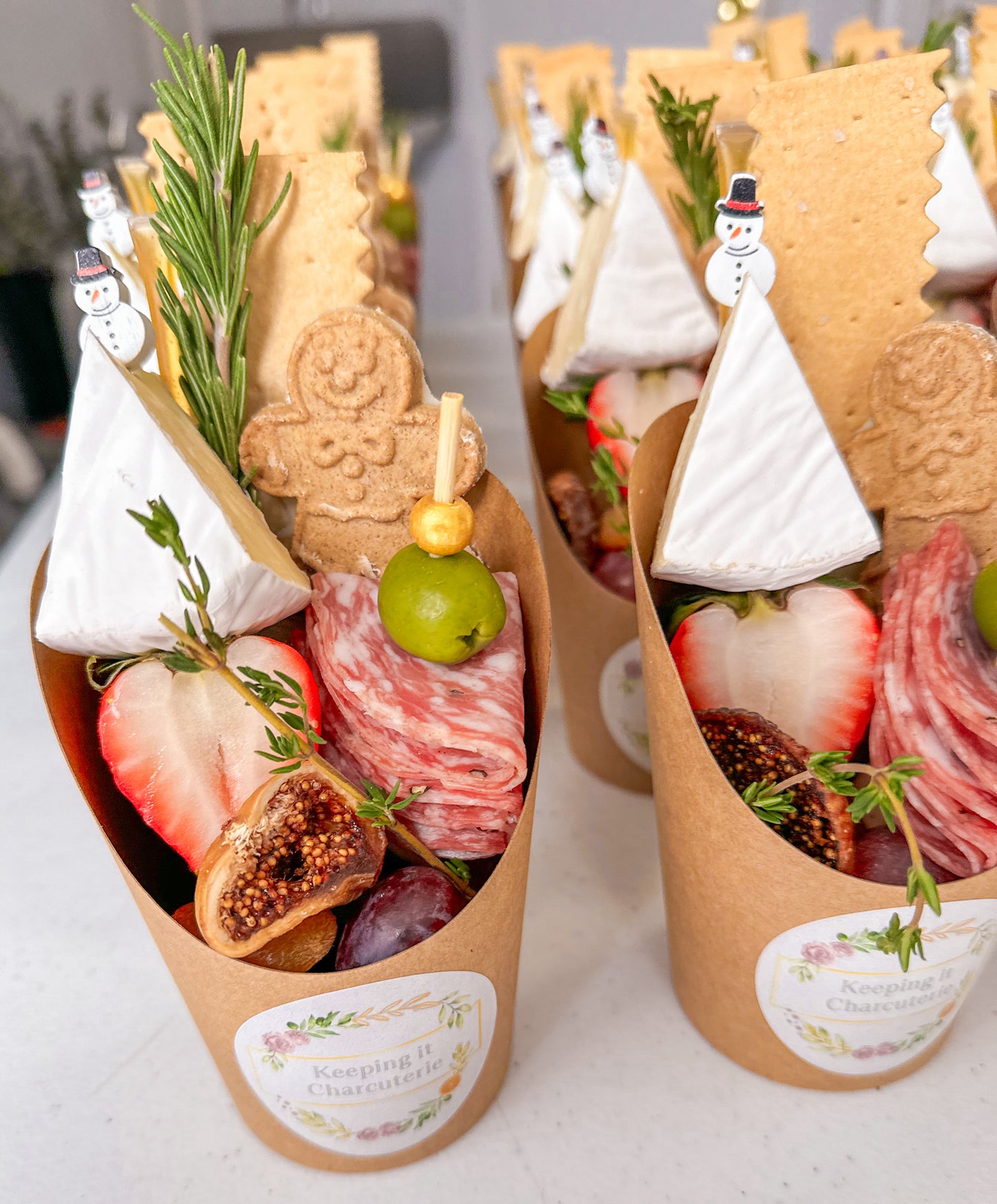 Very Merry Snackuteries 🎄